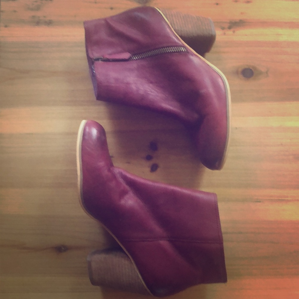 BP Trolley Ankle Bootie Size 7